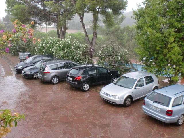 ホテルPuig Gros Montrás エクステリア 写真